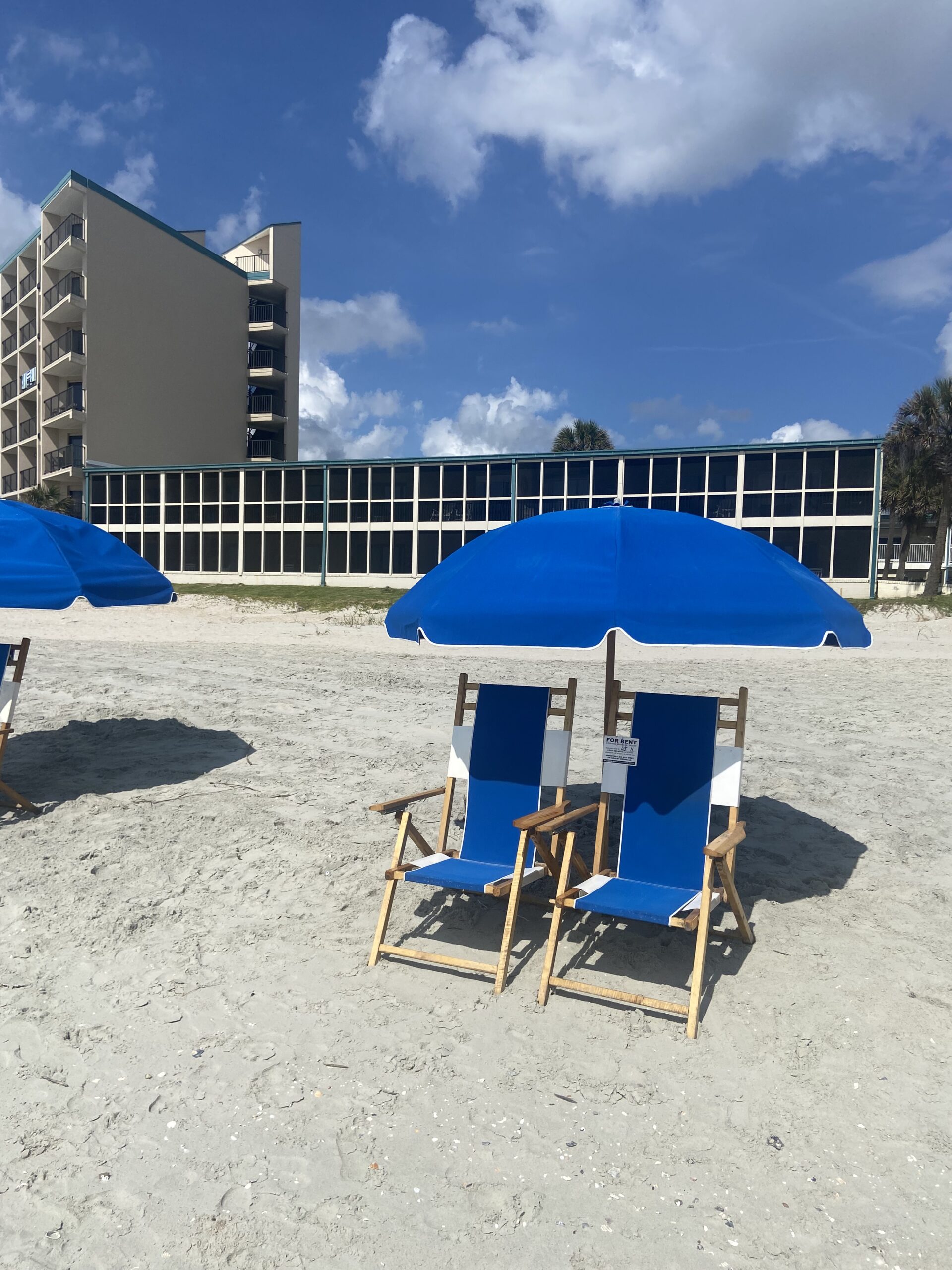 litchfield inn beach chairs